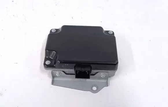 Voltage converter inverter