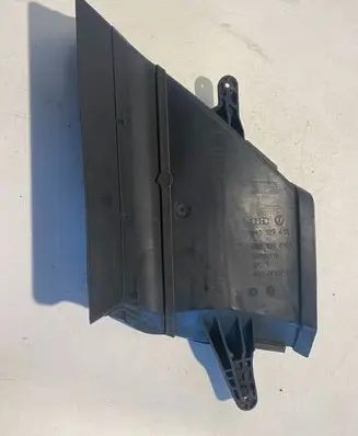Audi A5 8T 8F Air intake duct part 8K0129618 8K0129618A