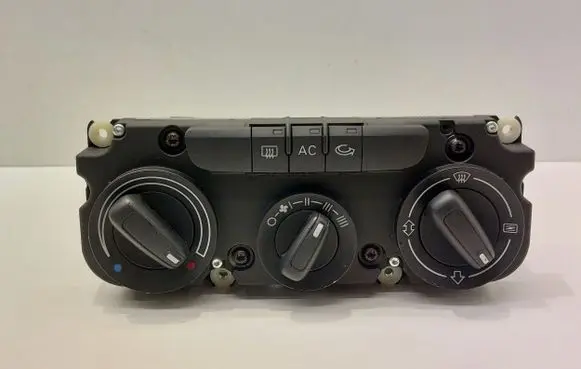 Audi A3 S3 8P Climate control unit