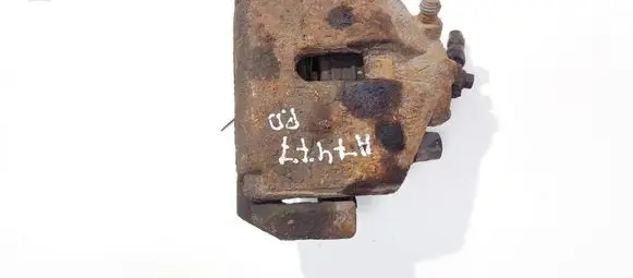 Volkswagen PASSAT B6 Front brake caliper