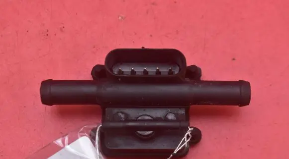 Audi A4 S4 B5 8D Sensor 67R-015293