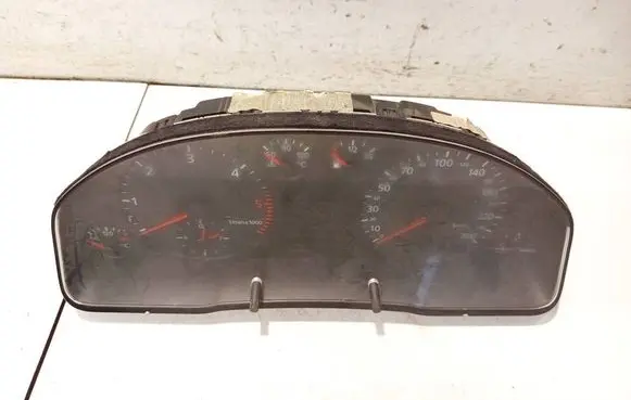 Speedometer (instrument cluster)