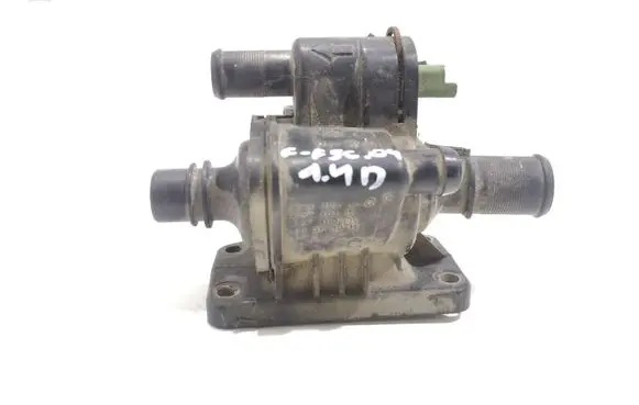 Thermostat/thermostat housing