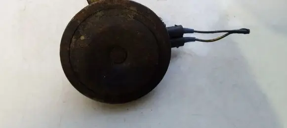 Volkswagen Golf III Horn signal