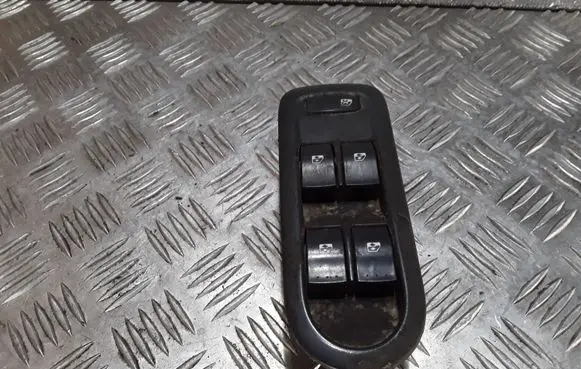 Renault Scenic II - Grand scenic II Electric window control switch 156018070