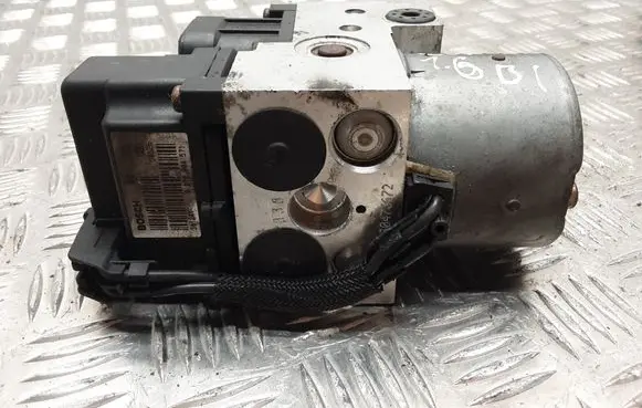 Toyota Corolla E120 E130 ABS Pump 0265216850