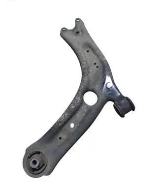 Volkswagen PASSAT B8 Front lower control arm/wishbone 3Q0407153B