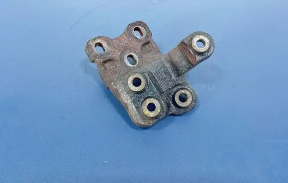 Toyota Aygo AB10 Engine mount vacuum valve 