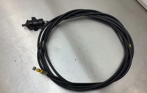 Subaru Tribeca Fuel cap flap release cable 