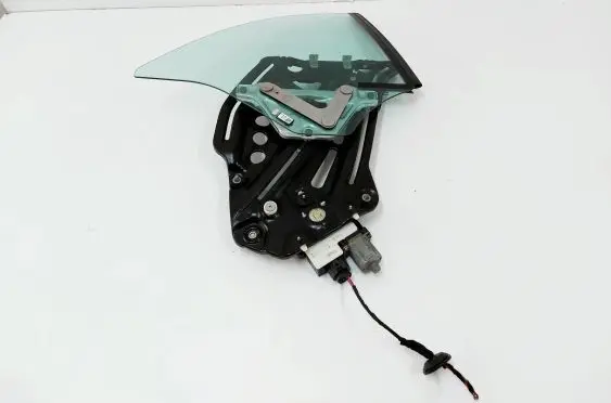 Audi A3 S3 8V Rear side window 8V7839398B