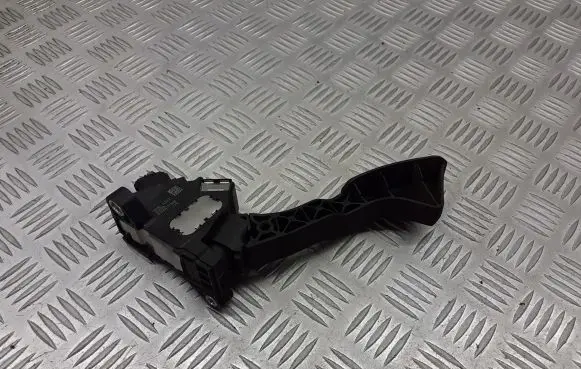 Toyota Auris 150 Accelerator pedal position sensor 78110-02012