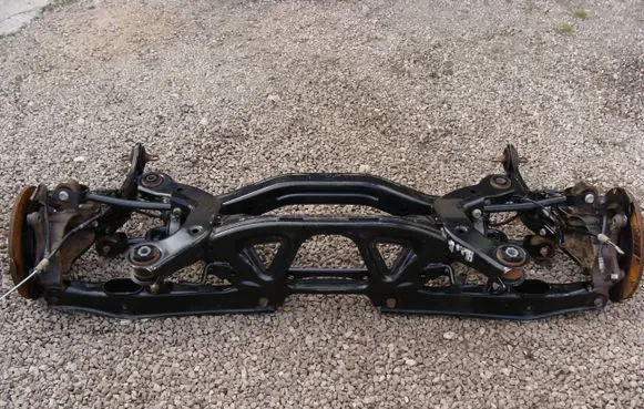 Fiat Freemont Rear axle beam 
