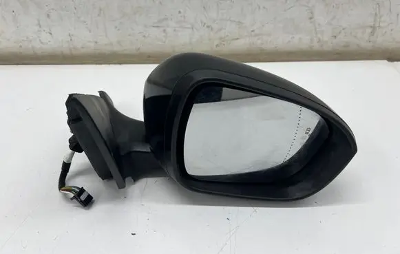 Renault Austral Front door electric wing mirror