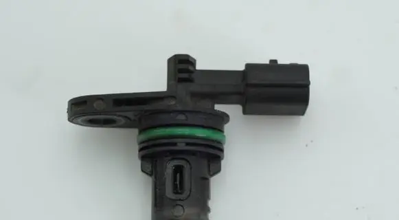 Renault Megane III Camshaft position sensor 