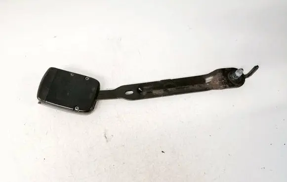 Opel Astra F Front seatbelt buckle 62915R1421367
