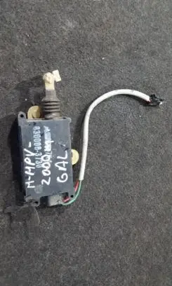 Mazda MPV Central locking motor 8300003730