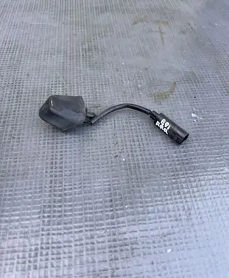 BMW 3 E90 E91 Windshield washer spray nozzle 8365385