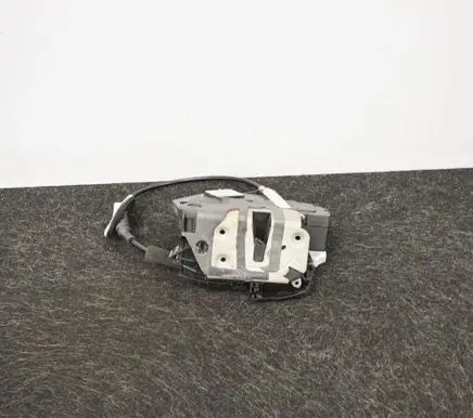 Ford Mondeo MK IV Coupe door lock (next to the handle) BM5AA21813DE