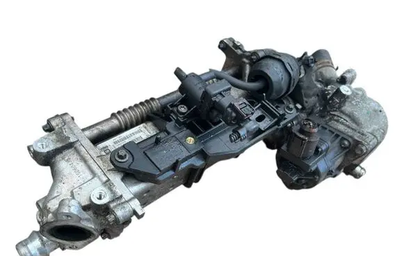 Opel Insignia A EGR valve cooler MM1136G V29007672