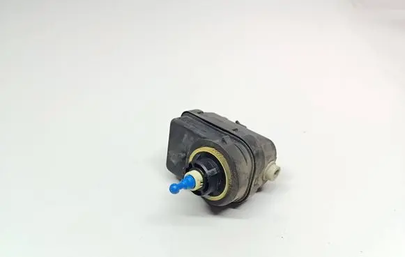 Opel Vivaro Headlight level adjustment motor 7700415343 R7700415343