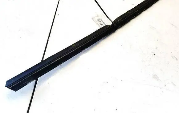 Opel Astra H Rear door glass trim molding 