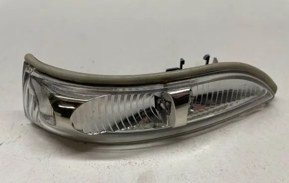 Mercedes-Benz B W245 Mirror indicator light 1698200521 A1698200521