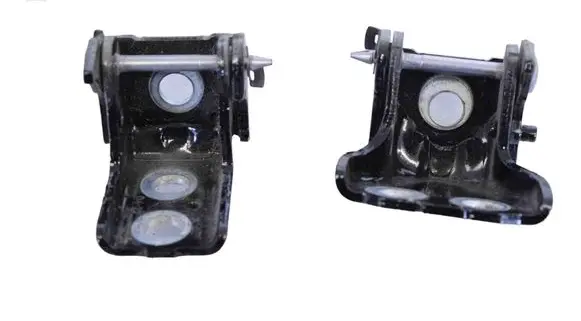 Citroen C4 II Rear door lower hinge