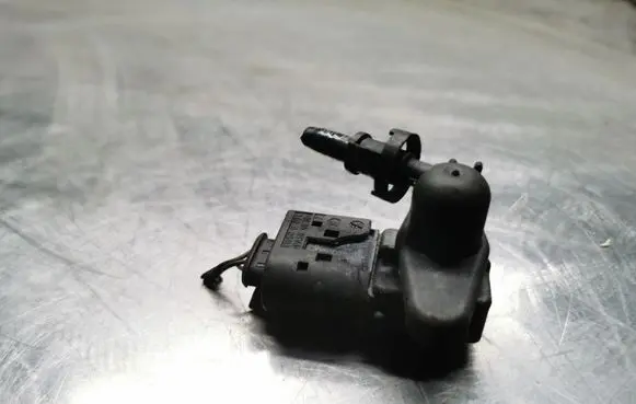 Air pressure sensor
