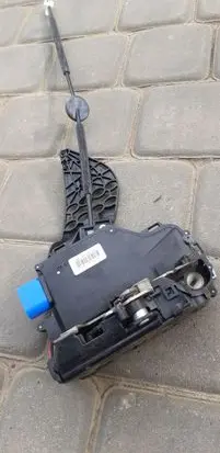 Porsche Cayenne (9PA) Front door lock 3D2837015AB