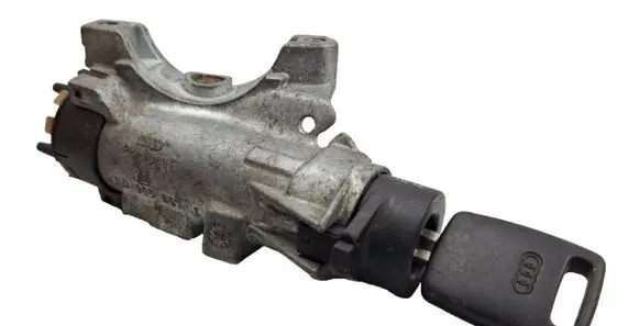 Volkswagen PASSAT B5 Ignition lock 4D0905851E