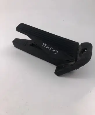 Volvo XC60 Accelerator throttle pedal 32269124