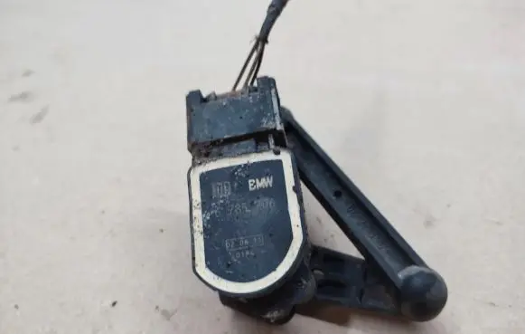 BMW X6 E71 Headlight/headlamp level sensor 6785206