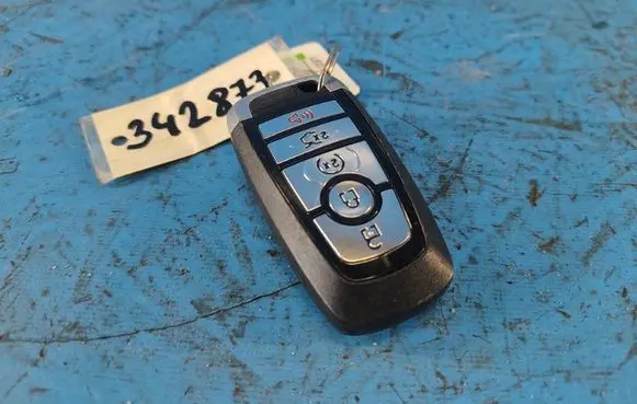 Ford Fusion II Ignition relay 