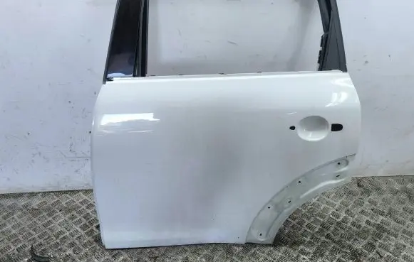 Mini Cooper Countryman R60 Rear door