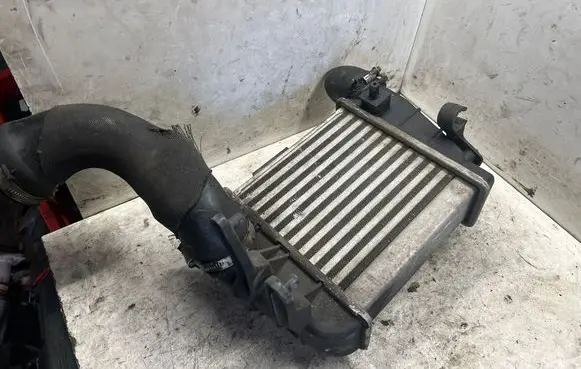 Audi A4 S4 B7 8E 8H Intercooler radiator 09505051A11