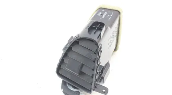 Honda HR-V Dashboard air vent grill cover trim 77620T7A00
