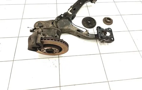 Opel Vivaro Rear wheel hub