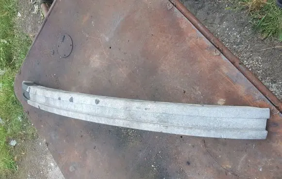 Volkswagen PASSAT B5 Front bumper cross member