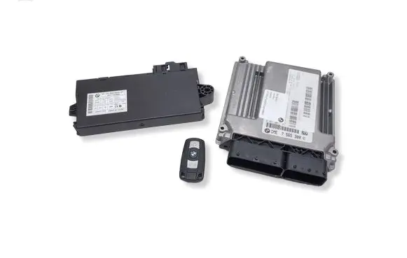 BMW 3 E90 E91 Engine ECU kit and lock set 7565300 61356943834