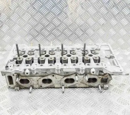 Opel Insignia A Engine head 55571949