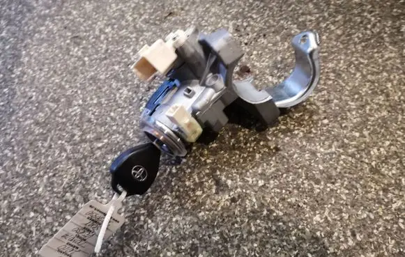 Toyota Verso Ignition lock