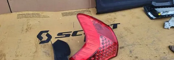 Peugeot 3008 I Rear/tail lights 9683460880
