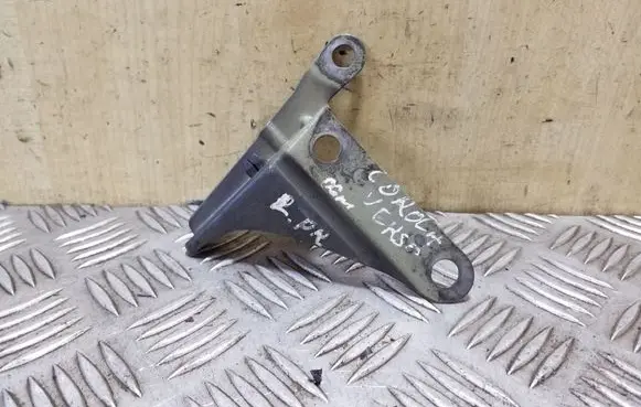Fender mounting bracket