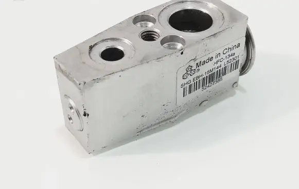 Opel Insignia A Air conditioning (A/C) expansion valve 52427385