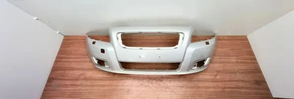 Volvo V50 Front bumper 30744976