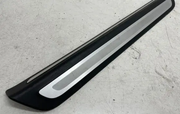 Audi Q5 SQ5 Front sill trim cover 8R0853373