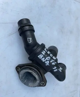 Seat Leon (1P) Thermostat/thermostat housing 06F121111F