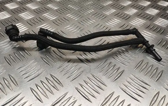 Nissan X-Trail T31 Fuel line pipe 