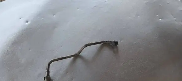 Coolant pipe/hose