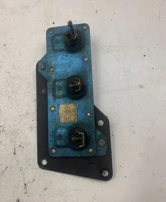 Audi 80 90 S2 B4 Coolant fan relay 893959493C